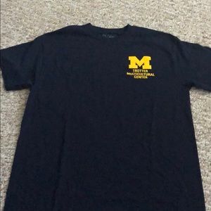 Short sleeve- UM SHIRT